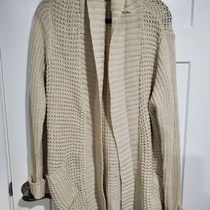 Knit sweater size medium EXCELLENT CONDITION